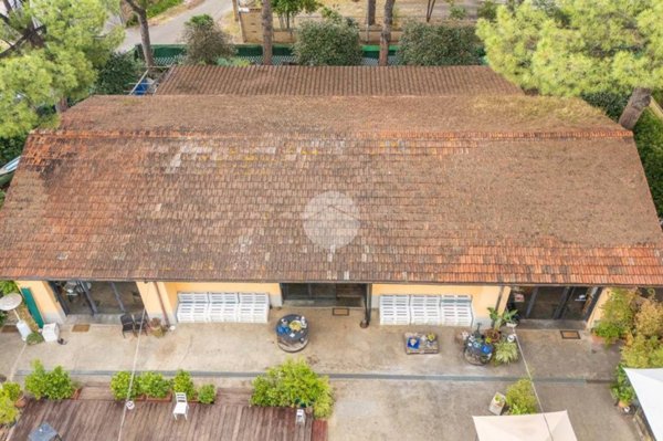 casa indipendente in vendita a Roma in zona Tuscolano