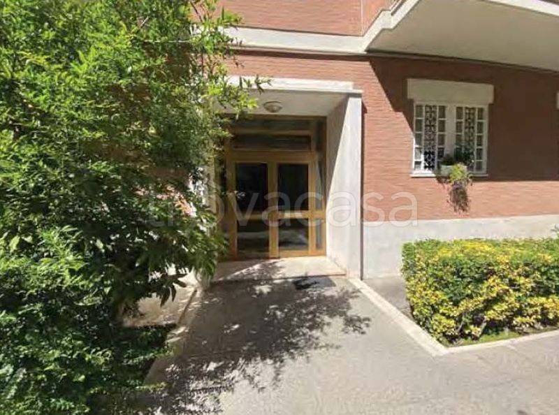 appartamento in vendita a Roma in zona Ostia