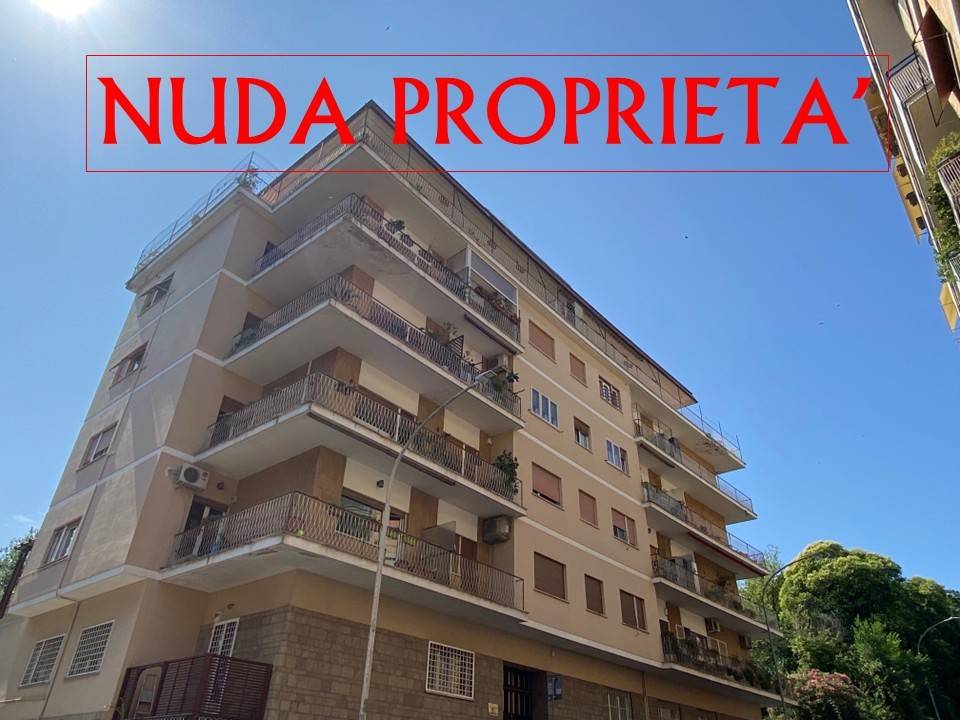 appartamento in vendita a Roma in zona Aurelio