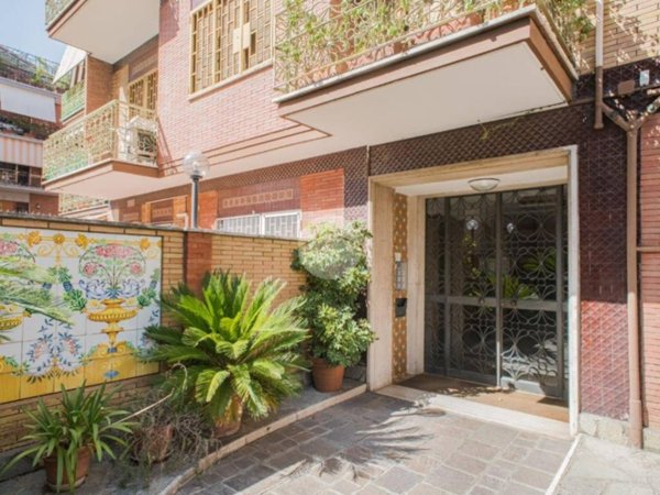appartamento in vendita a Roma in zona Gianicolense