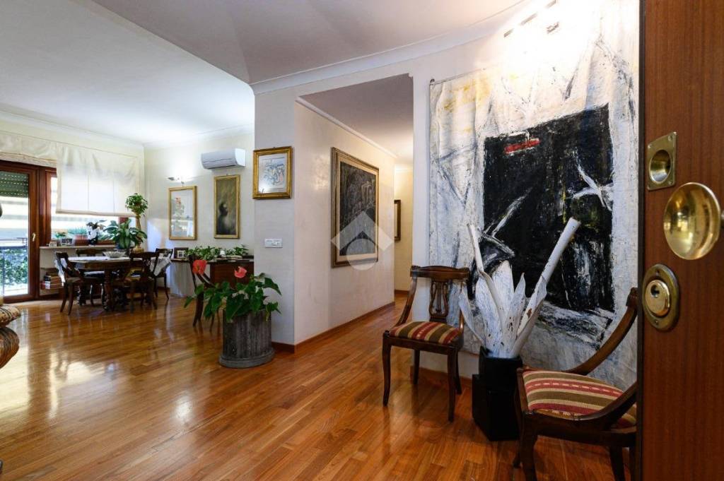 appartamento in vendita a Roma