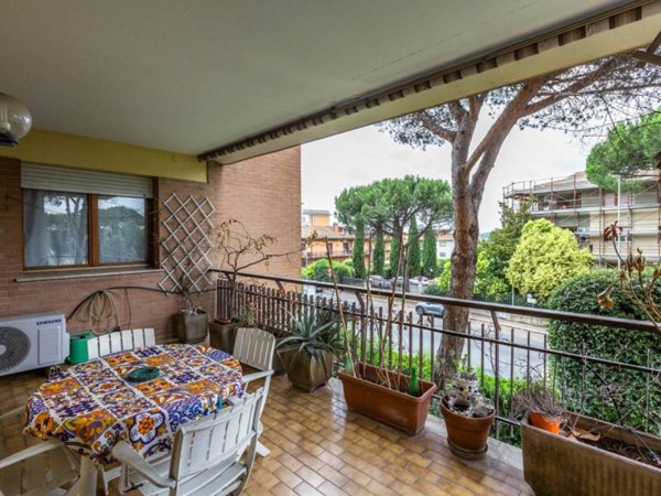 appartamento in vendita a Roma in zona Labaro