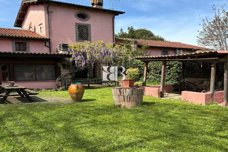 casa indipendente in vendita a Roma in zona Torricola