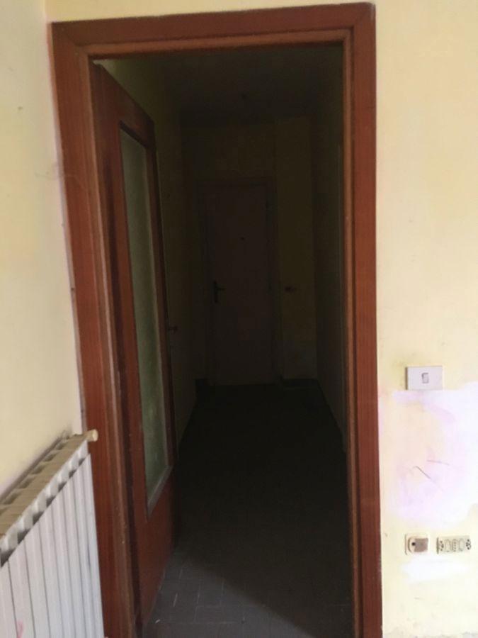 appartamento in vendita a Roma in zona Casal Morena