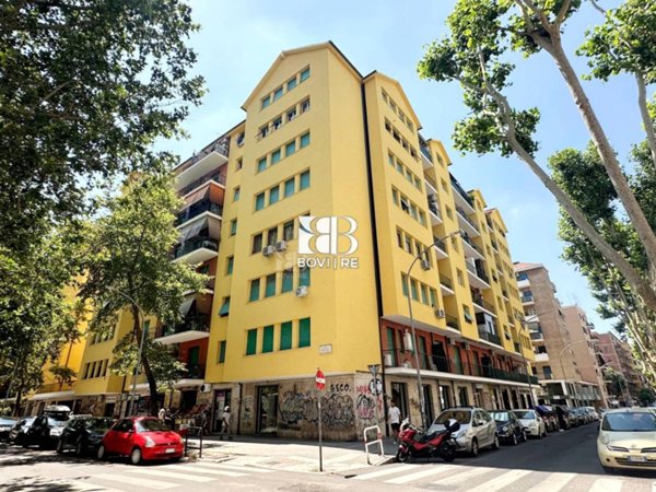 appartamento in vendita a Roma in zona Appio Claudio