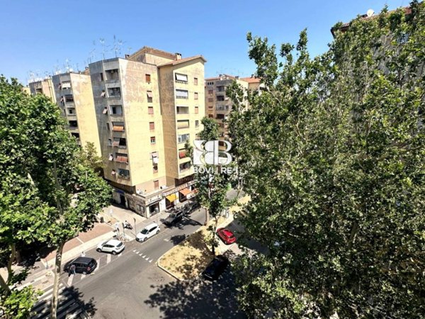 appartamento in vendita a Roma in zona Appio Claudio