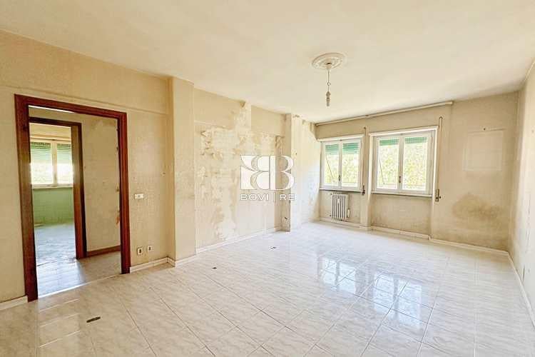 appartamento in vendita a Roma in zona Appio Claudio