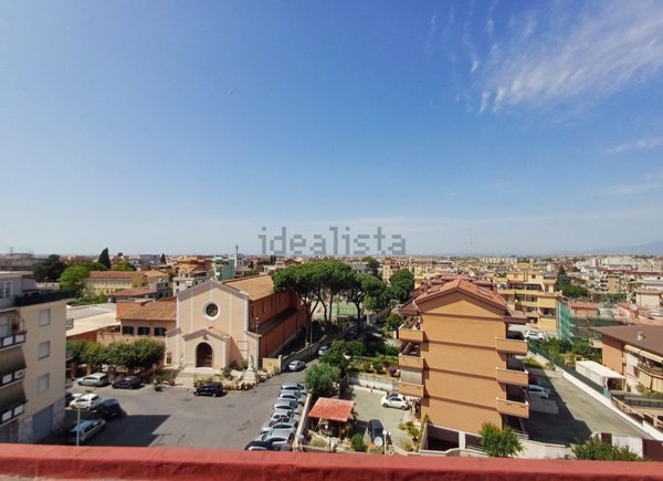 appartamento in vendita a Roma in zona Torre Maura
