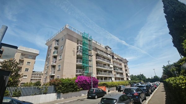 appartamento in vendita a Roma in zona Magliana Vecchia
