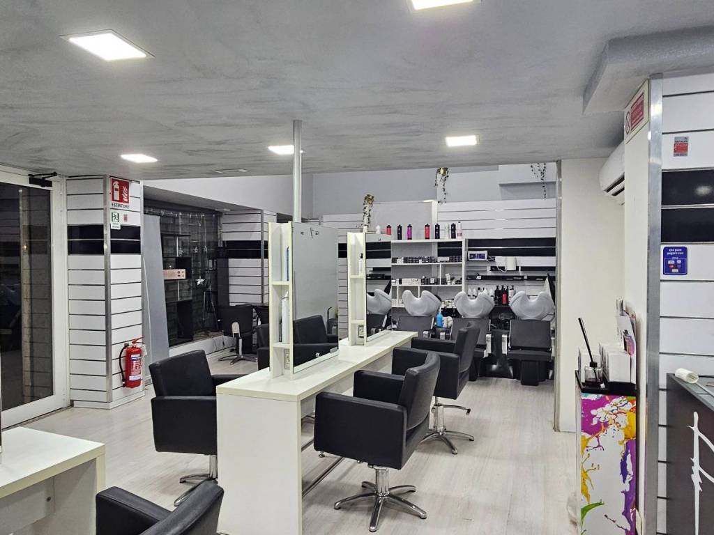 negozio in vendita a Roma in zona Ottavia
