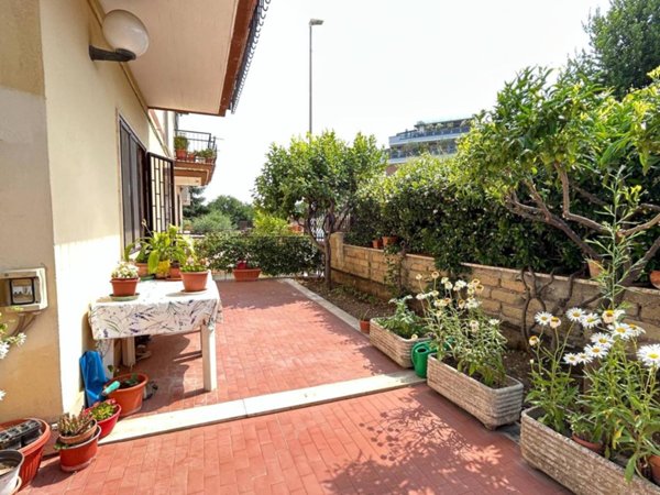 appartamento in vendita a Roma in zona Casalotti