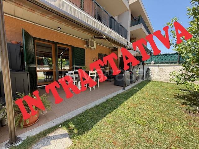 appartamento in vendita a Roma in zona Casal Morena