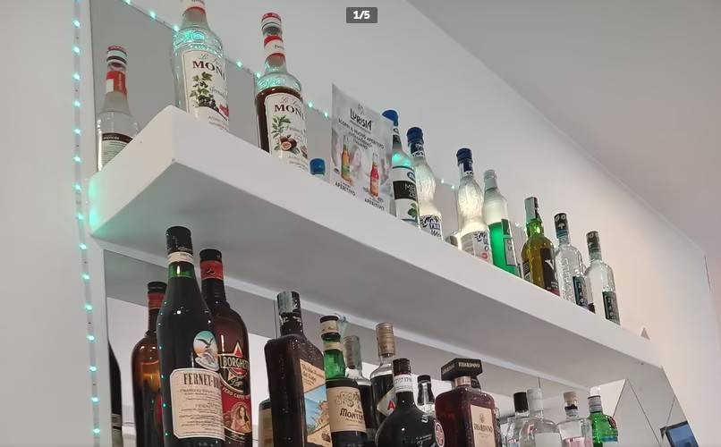 negozio in vendita a Roma in zona Monte Sacro/Talenti