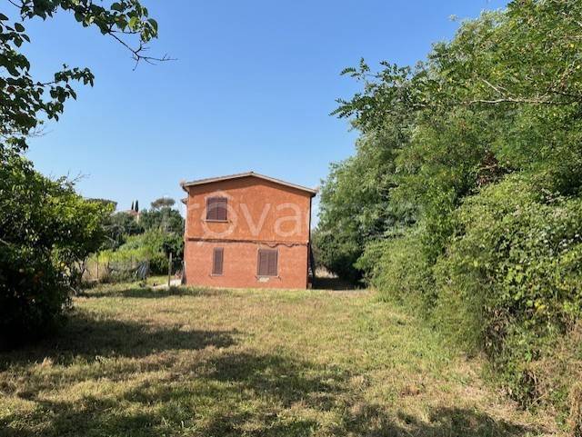 casa indipendente in vendita a Roma in zona Trigoria