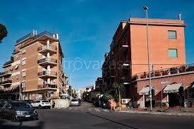 appartamento in vendita a Roma in zona Corviale