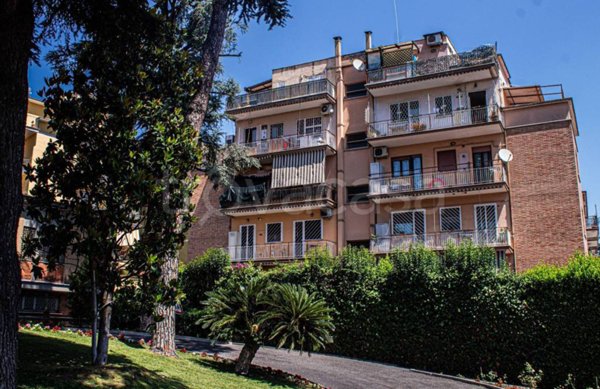 appartamento in vendita a Roma in zona Aurelio