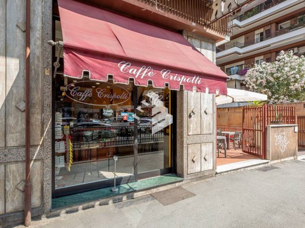 negozio in vendita a Roma in zona Pietralata