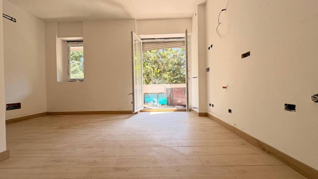 appartamento in vendita a Roma in zona Spinaceto