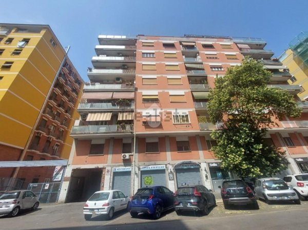 locale di sgombero in vendita a Roma