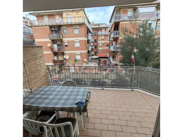 appartamento in vendita a Roma in zona Ostia