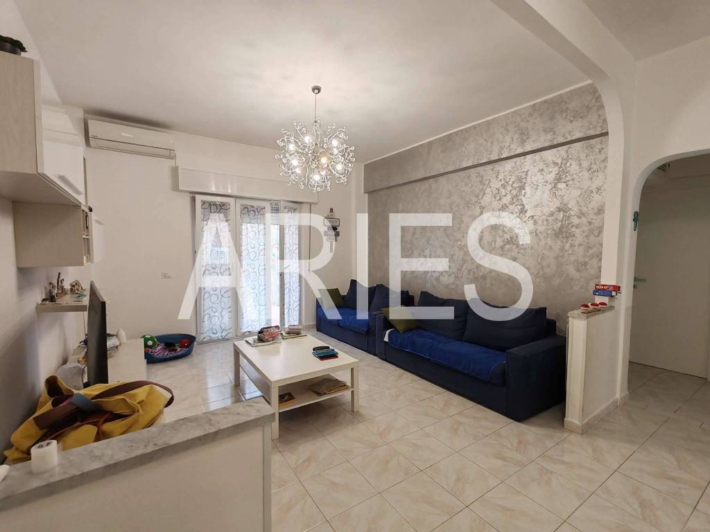 appartamento in vendita a Roma in zona Ostia