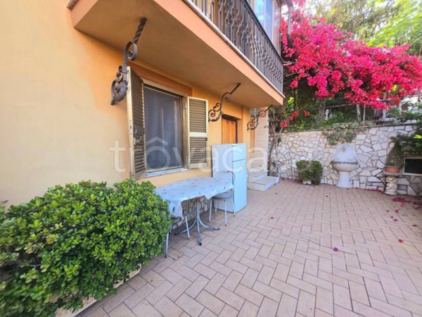 appartamento in vendita a Roma in zona Trastevere