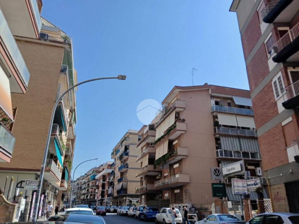 appartamento in vendita a Roma in zona Monte Sacro/Talenti