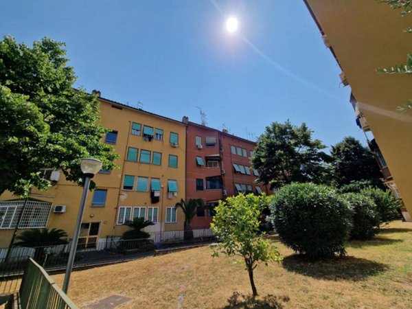 appartamento in vendita a Roma in zona Cinecittà