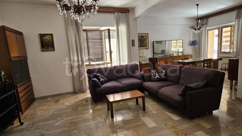 appartamento in vendita a Roma in zona Portuense