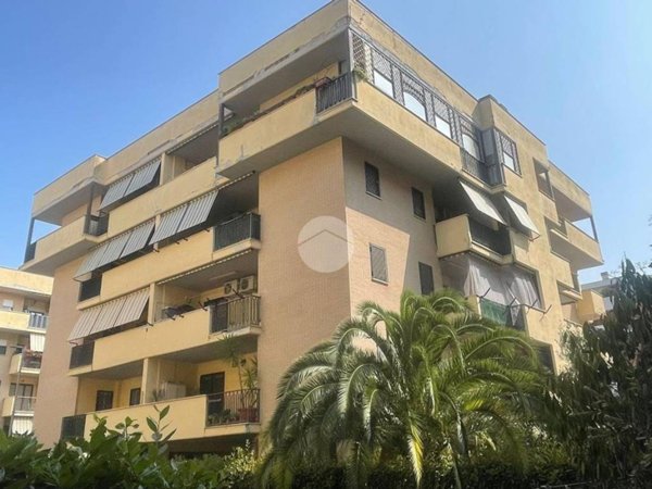 appartamento in vendita a Roma in zona Ponte di Nona