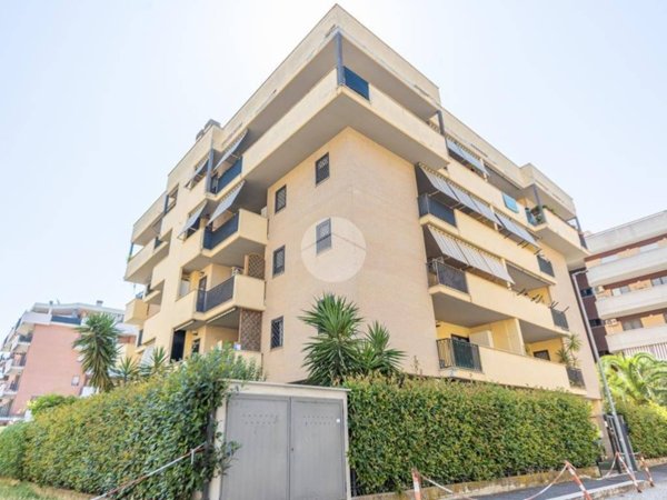 appartamento in vendita a Roma in zona Ponte di Nona