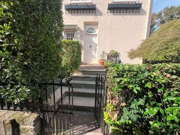 casa indipendente in vendita a Roma in zona Magliana Vecchia