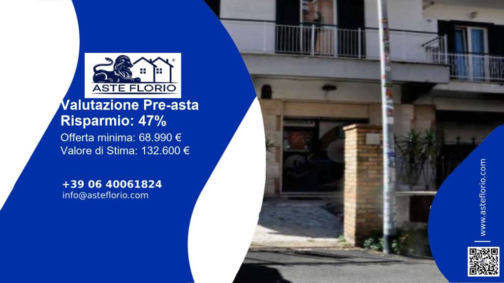negozio in vendita a Roma in zona Torre Maura