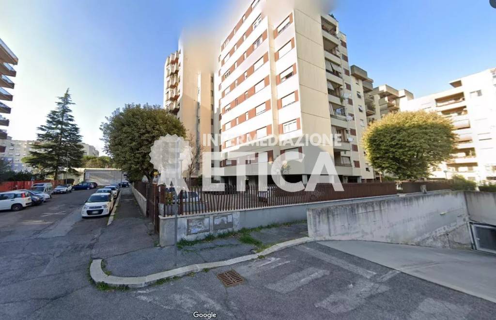 appartamento in vendita a Roma in zona Ponte Mammolo