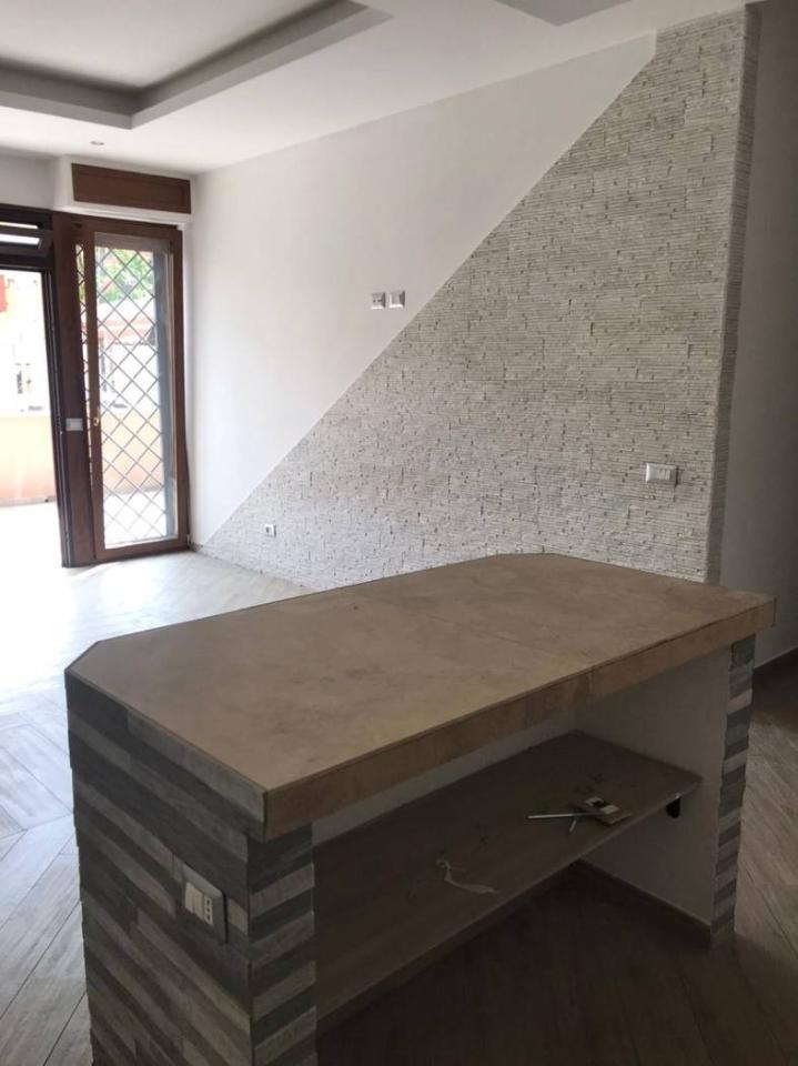 appartamento in vendita a Roma in zona Torre Maura