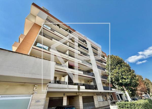 appartamento in vendita a Roma in zona Ponte di Nona