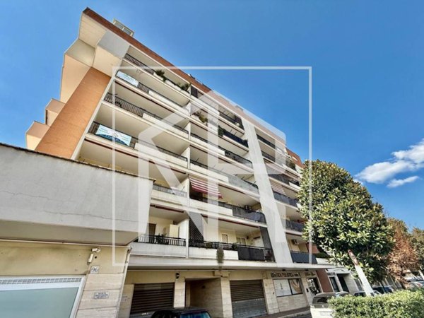 appartamento in vendita a Roma in zona Ponte di Nona