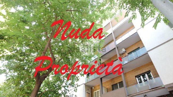 appartamento in vendita a Roma in zona Esquilino