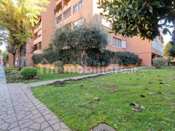 appartamento in vendita a Roma in zona Giuliano Dalmata