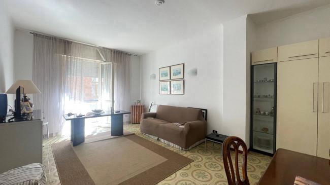 appartamento in vendita a Roma in zona Ostia