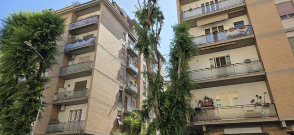appartamento in vendita a Roma in zona Gianicolense