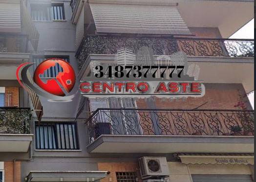 appartamento in vendita a Roma in zona Tor Bella Monaca