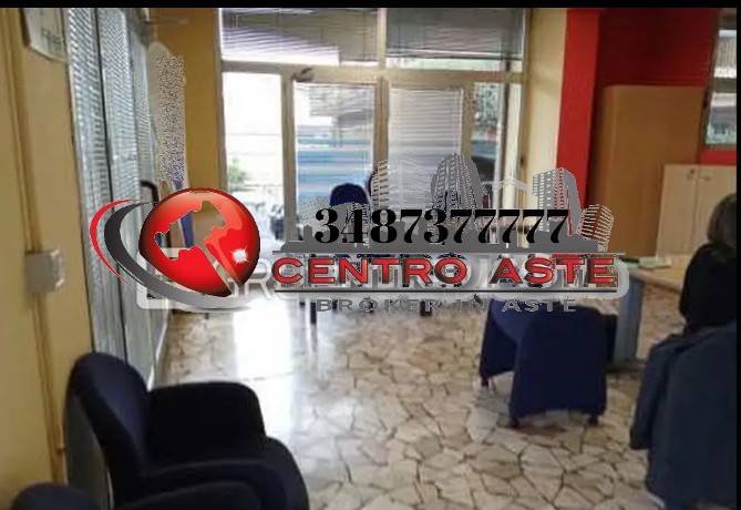 trivano in vendita a Roma in zona Appio Claudio