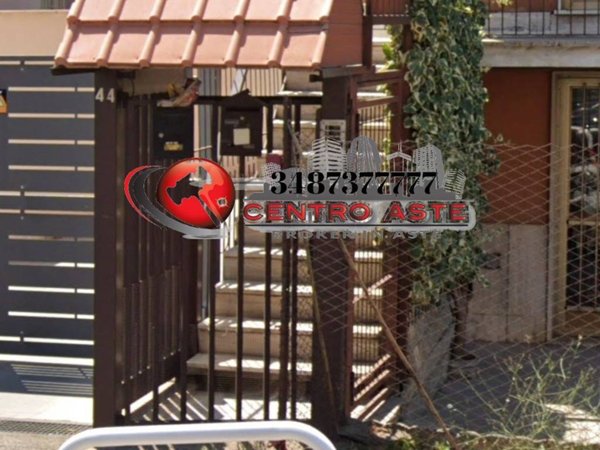 appartamento in vendita a Roma in zona Finocchio