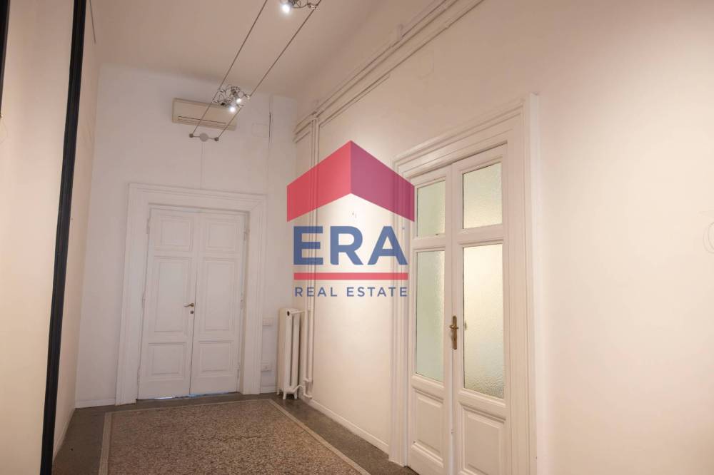 appartamento in vendita a Roma in zona Esquilino