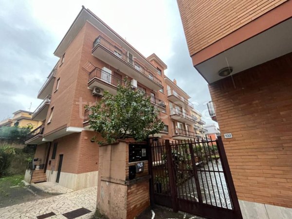 appartamento in vendita a Roma in zona Fidene