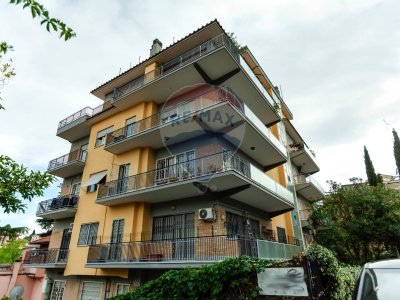appartamento in vendita a Roma in zona Monte Sacro/Talenti