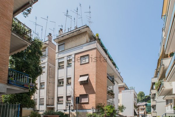 appartamento in vendita a Roma in zona Primavalle