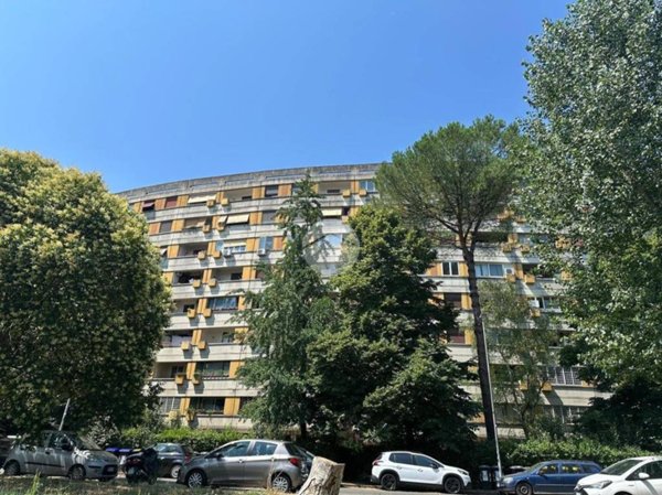 appartamento in vendita a Roma in zona Ponte Mammolo