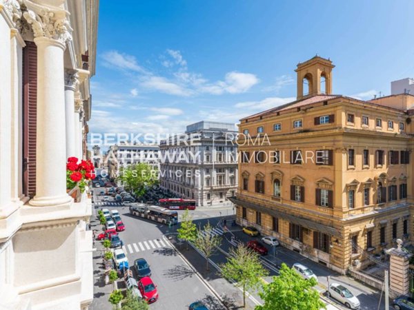 appartamento in vendita a Roma in zona Tor di Quinto